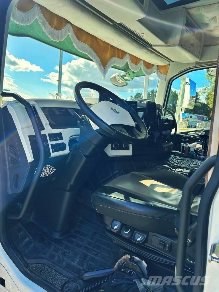Volvo FM 380 4x2 Седельные тягачи