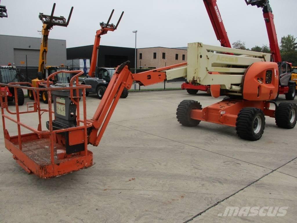 JLG 510 AJ  (557) Компактные самоходные стреловые подъемники