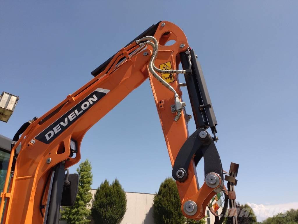 Develon DX 27 Z-7 Мини-экскаваторы