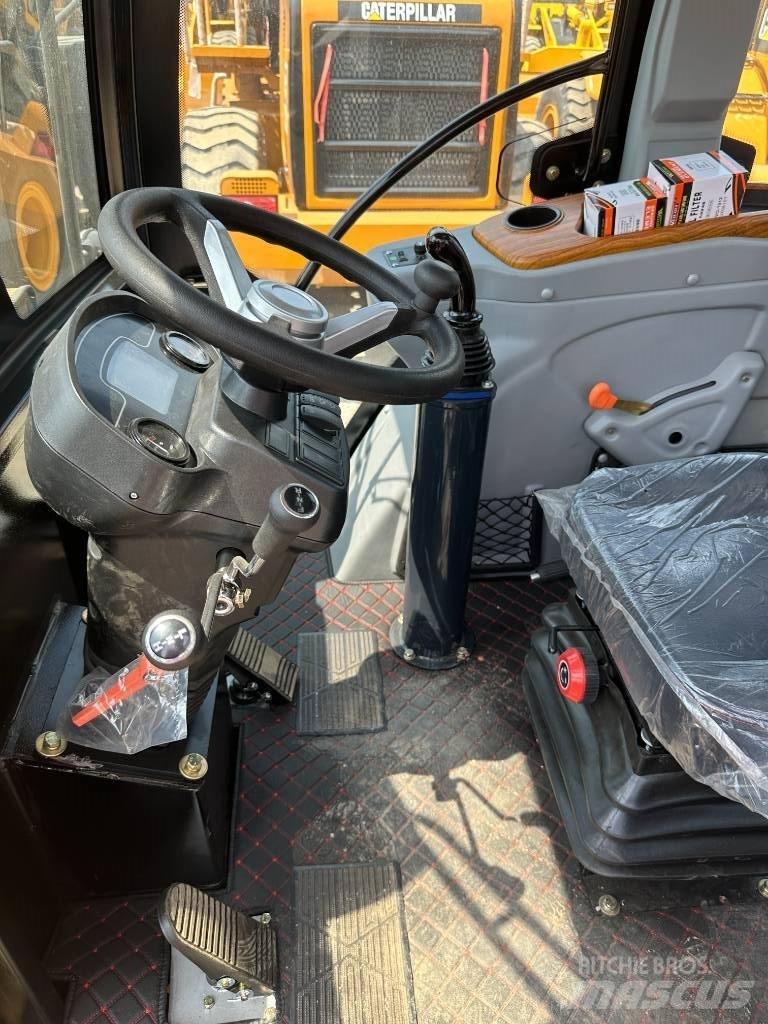 CAT 420 F Экскаваторы-погрузчики