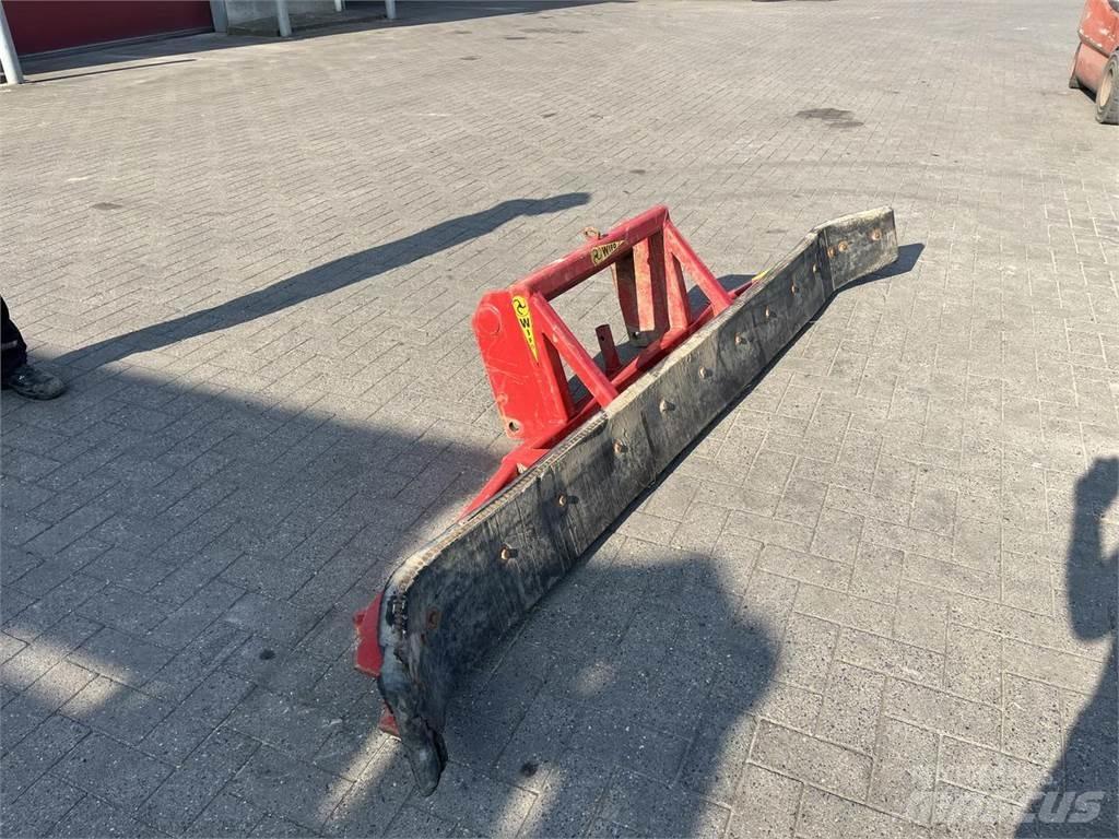 Wifo schuif Телескопические погрузчики