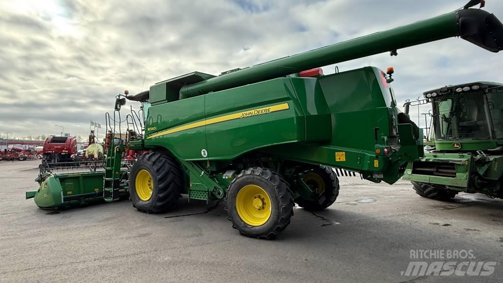 John Deere W 540 Зерноуборочные комбайны