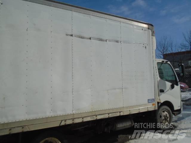 Hino 155 D Грузовики-Рефрижераторы