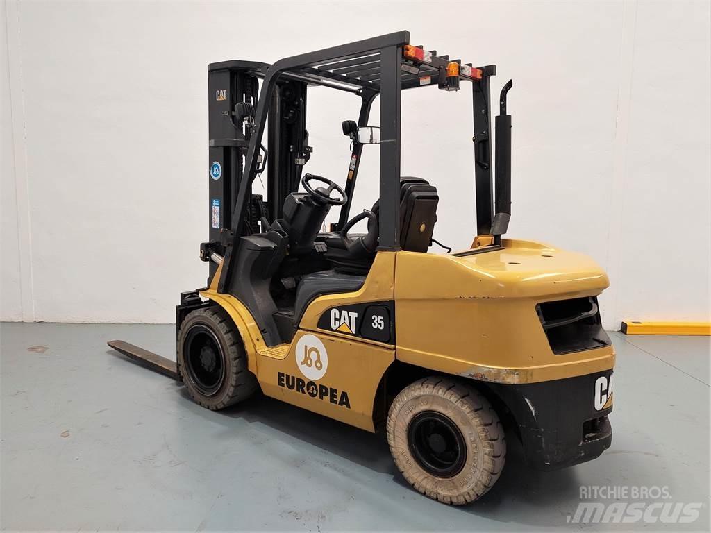 CAT DP35NTD Дизельные погрузчики