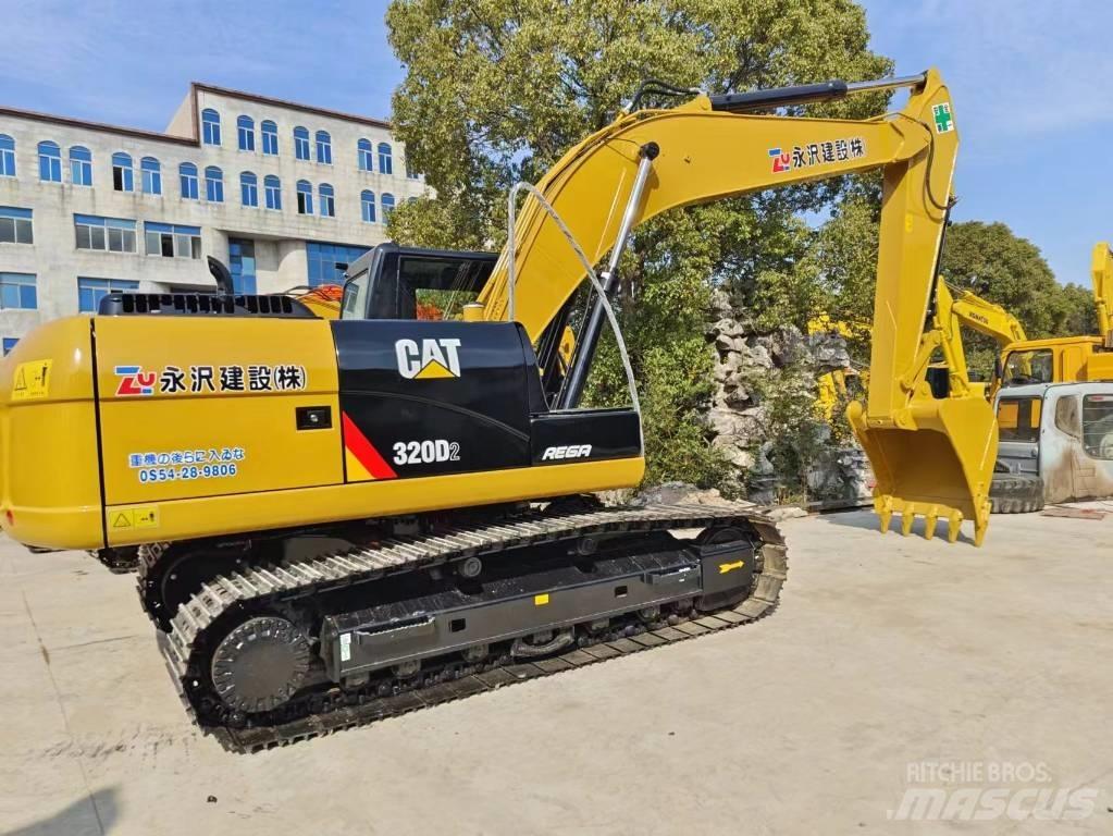 CAT 320 D2 Гусеничные экскаваторы