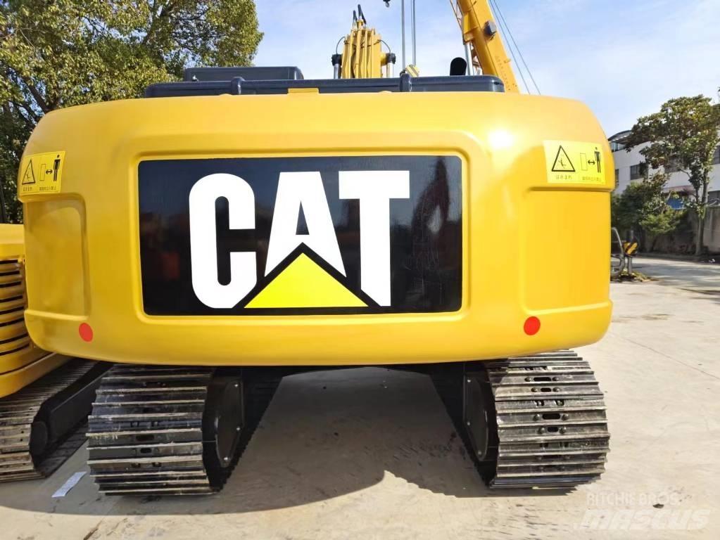 CAT 320 D2 Гусеничные экскаваторы