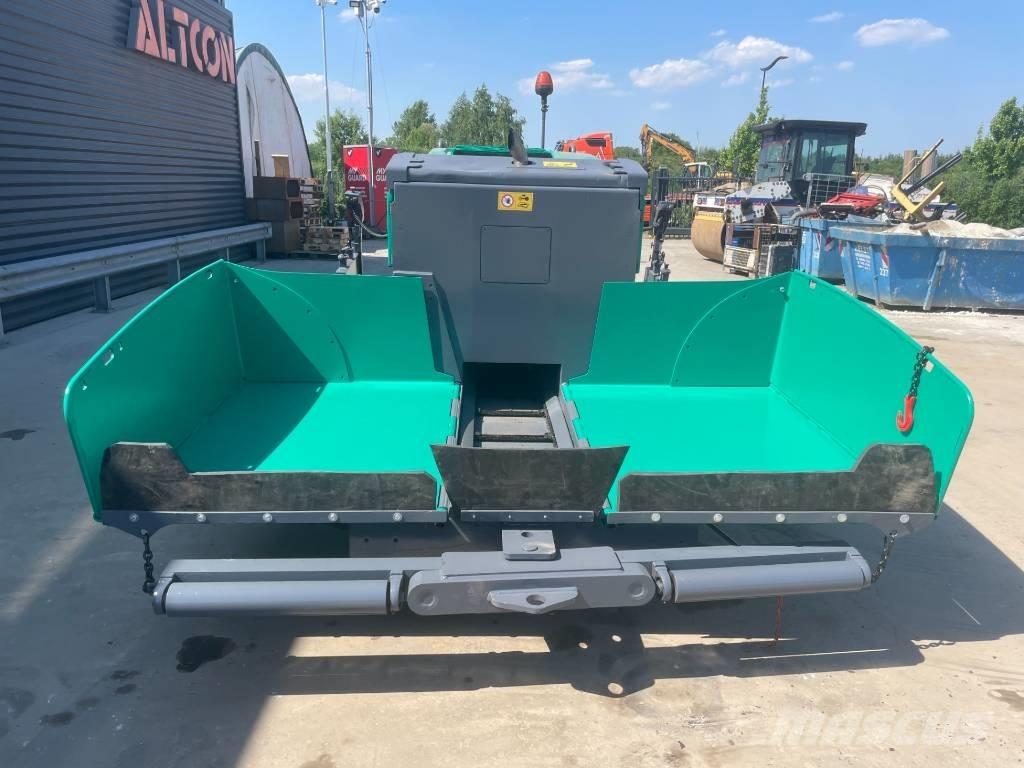 Vögele SUPER 800-3I Асфальтоукладчики