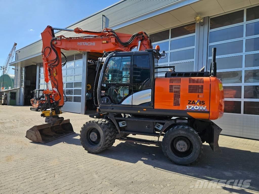 Hitachi ZX170W-6 Колёсные экскаваторы