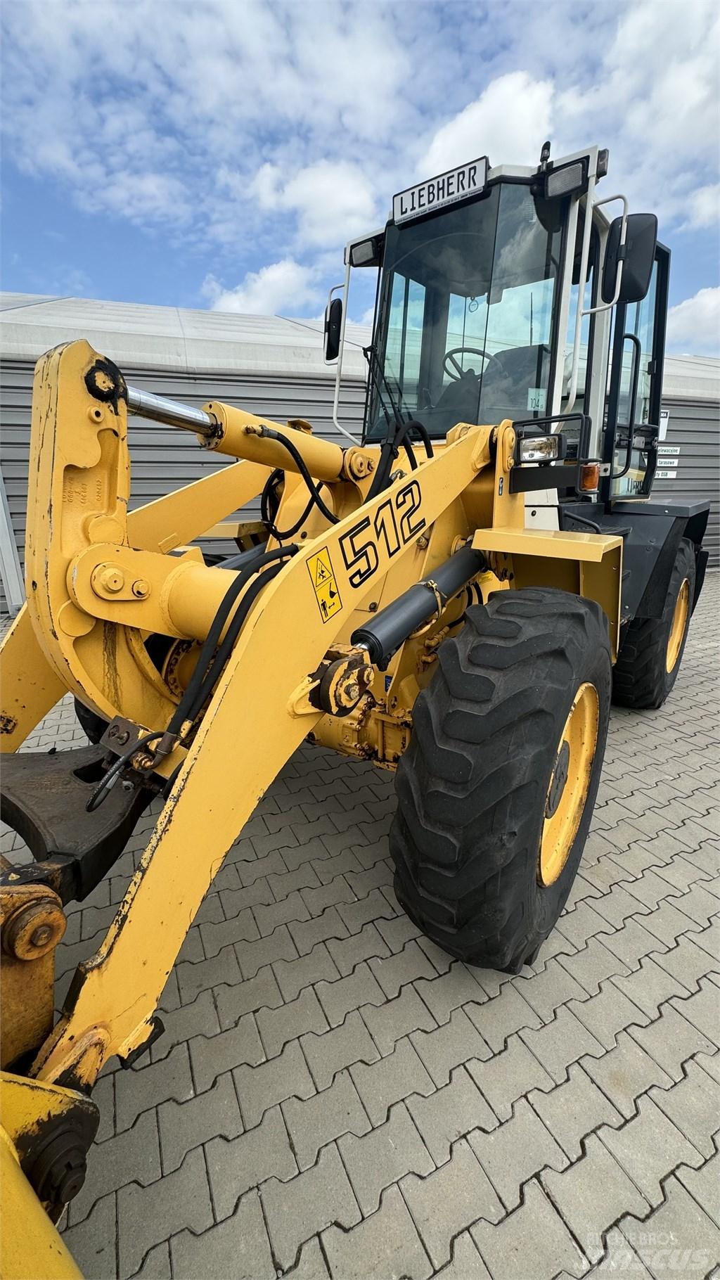 Liebherr 512 Фронтальные погрузчики