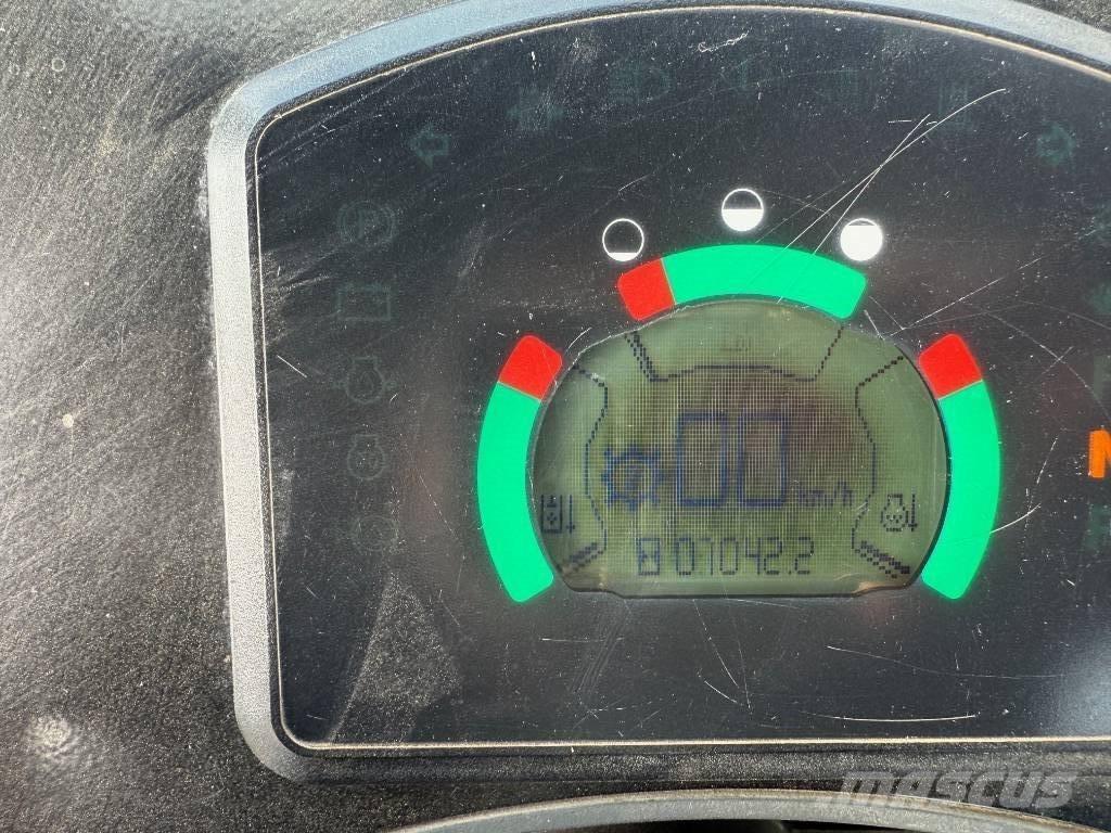 CAT 908 H Фронтальные погрузчики