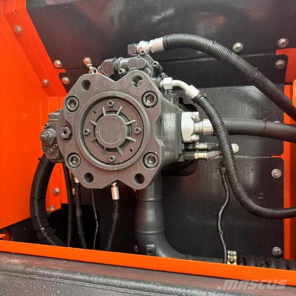 Doosan DX 225 LCA Гусеничные экскаваторы