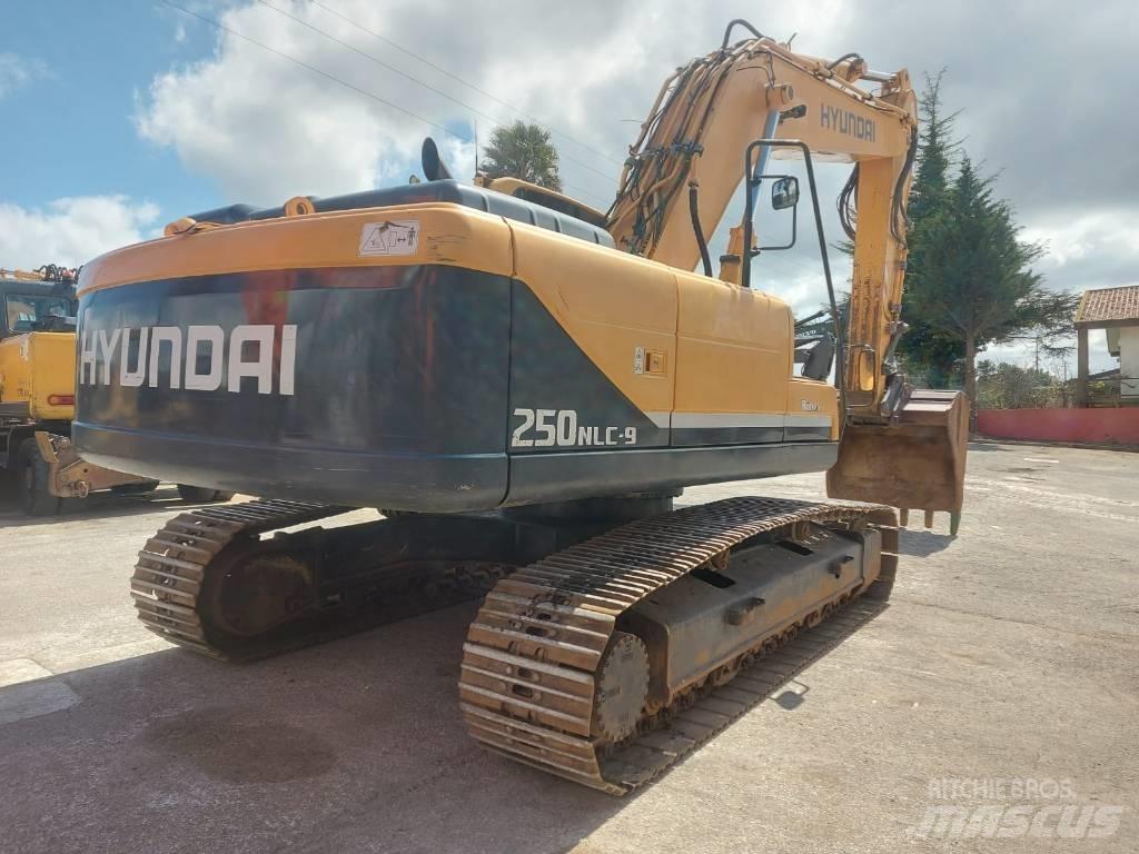 Hyundai R 250 -9 Гусеничные экскаваторы