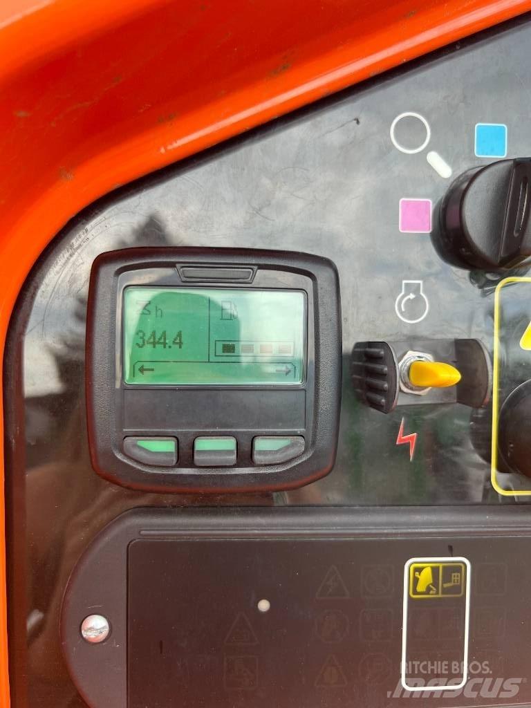 JLG 460 SJ Телескопические подъемники