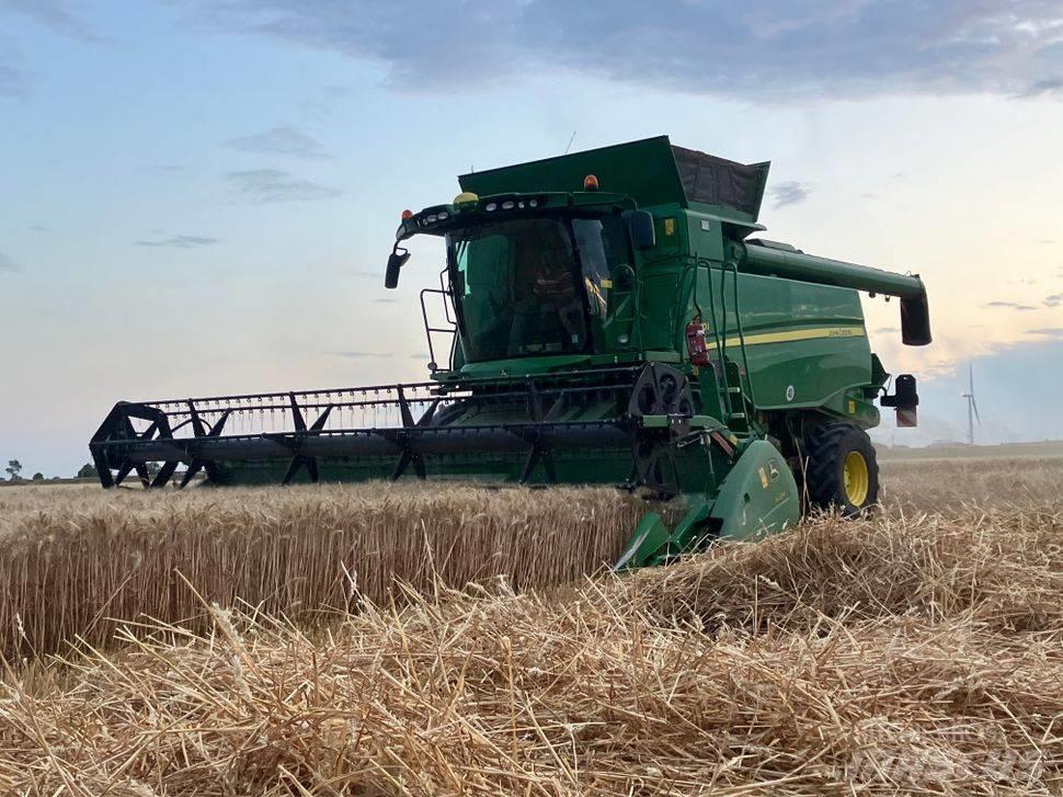 John Deere T 670 i Зерноуборочные комбайны