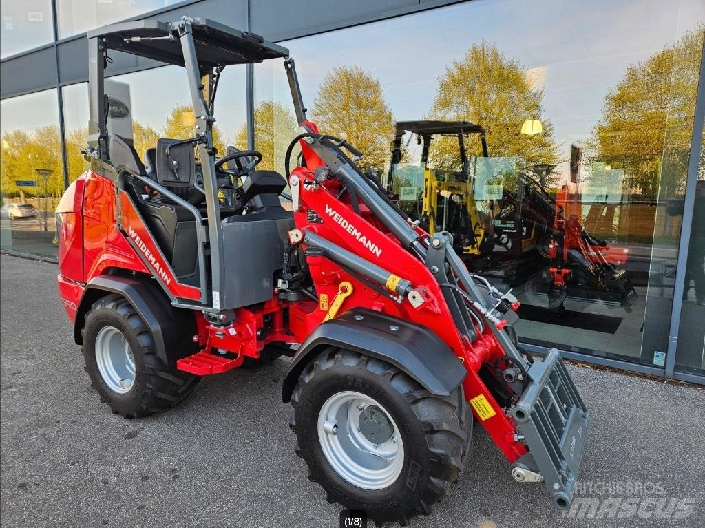Weidemann 1390 Малые погрузчики