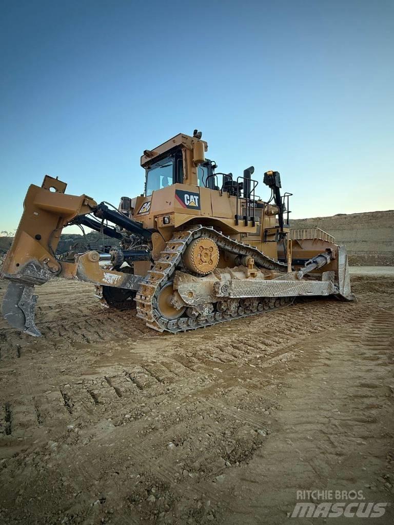 CAT D 10 T Гусеничные бульдозеры