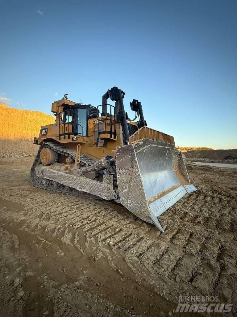 CAT D 10 T Гусеничные бульдозеры