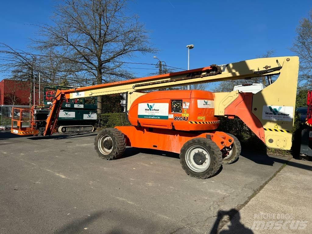 JLG 800 AJ Коленчатые подъемники