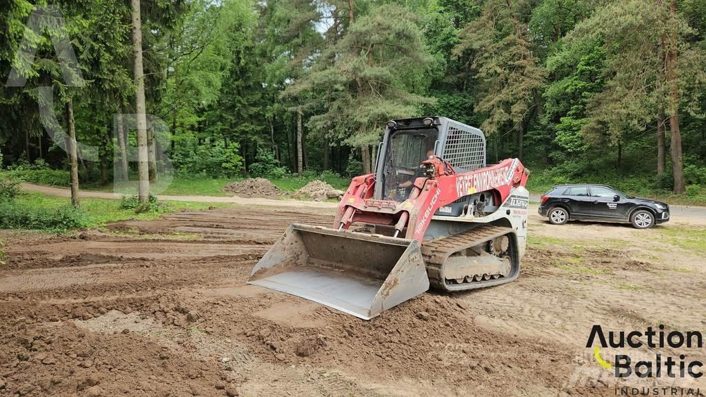 Takeuchi TL12V-2 Гусеничные фронтальные погрузчики
