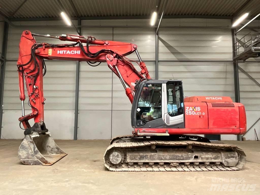 Hitachi ZX 250 LC-3 Гусеничные экскаваторы