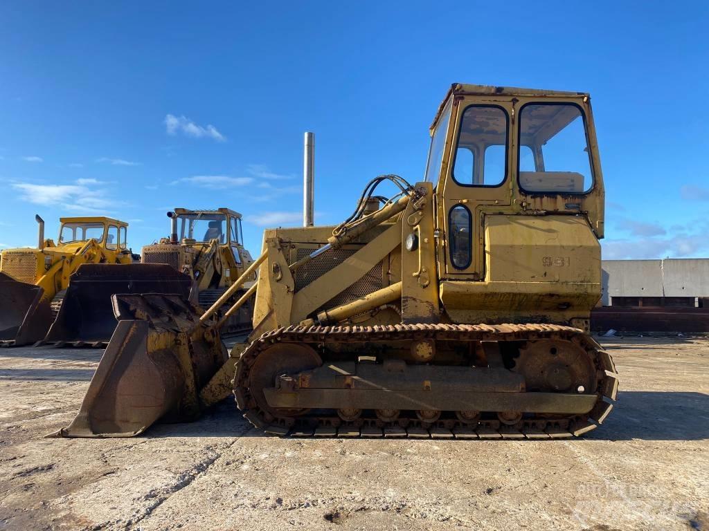 CAT 931 Гусеничные фронтальные погрузчики