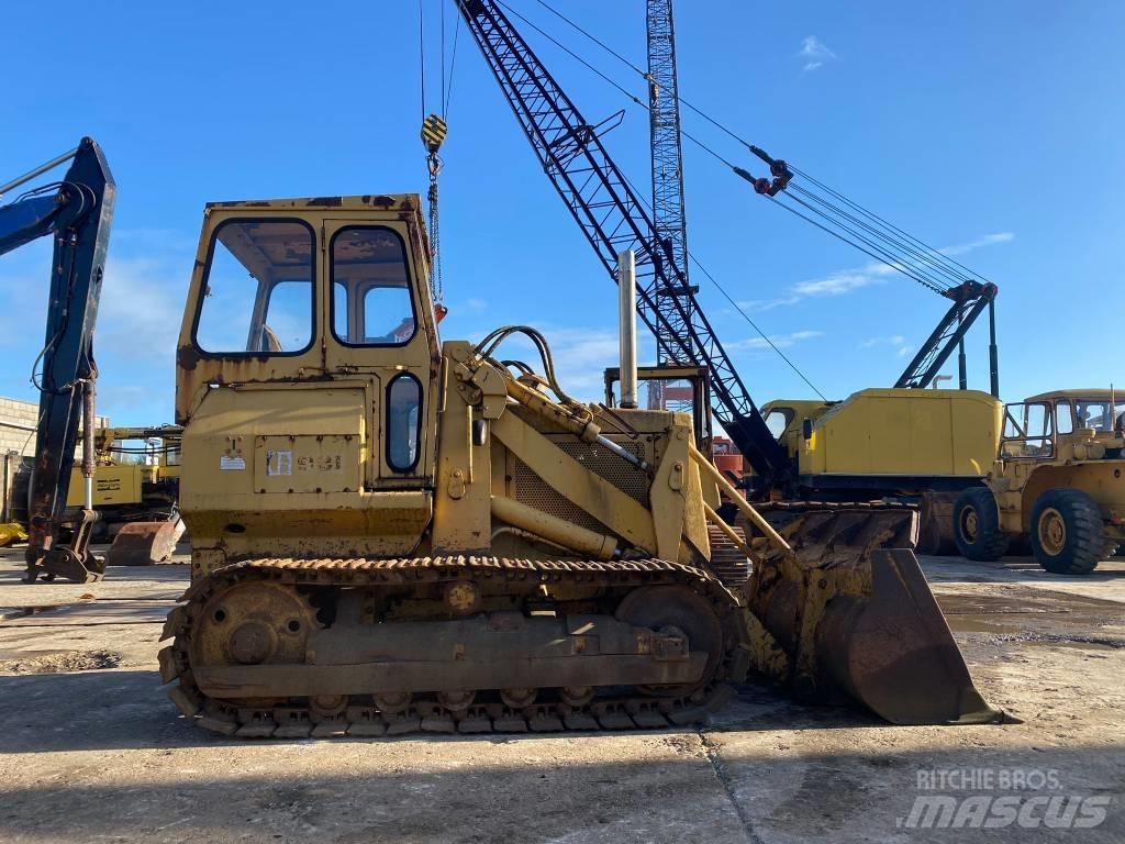 CAT 931 Гусеничные фронтальные погрузчики