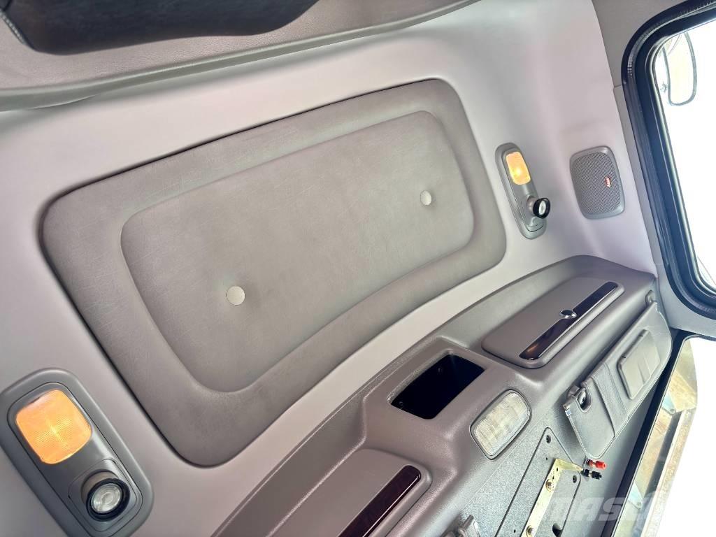 Peterbilt 367 Седельные тягачи