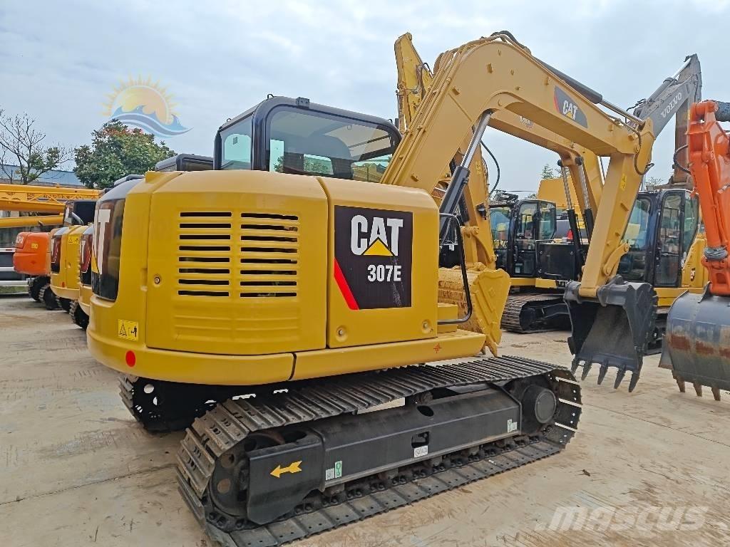 CAT 307E Малые экскаваторы 7т-12т