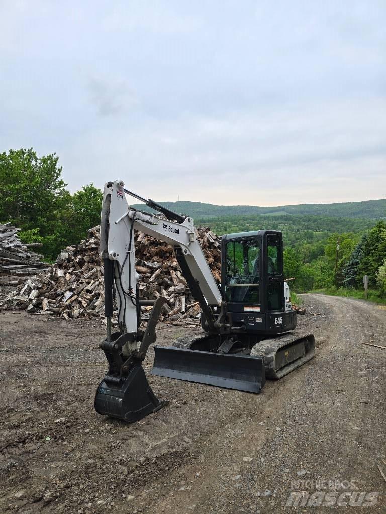Bobcat E 45 Мини-экскаваторы