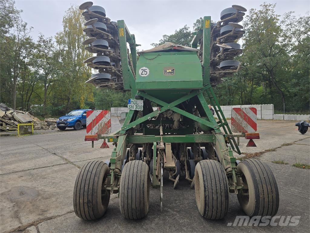 John Deere 750 A Сельхозтехника - Другие