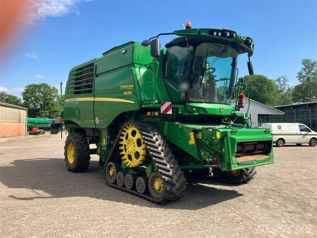 John Deere T670 Зерноуборочные комбайны
