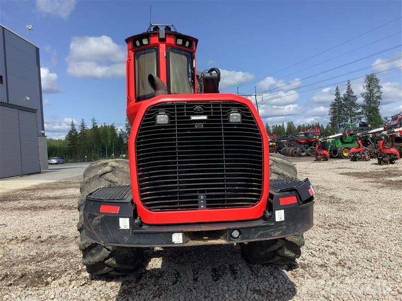 Komatsu 911 Харвестеры