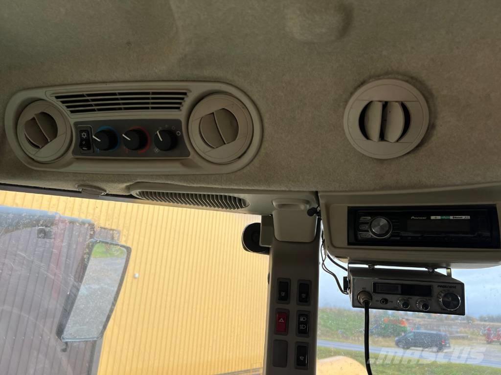 John Deere R4040i Самоходные опрыскиватели