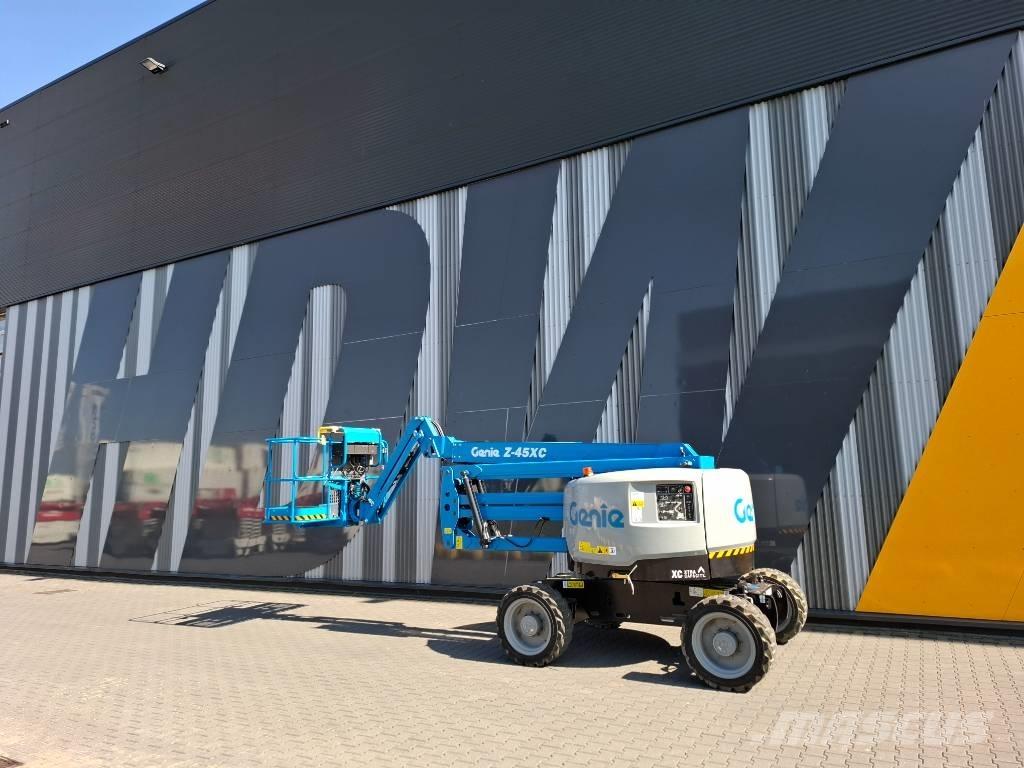 Genie Z45XC Коленчатые подъемники