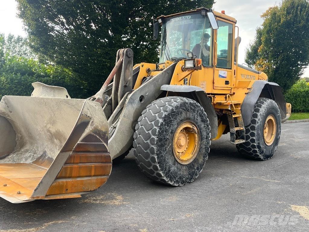Volvo L 120 E Фронтальные погрузчики