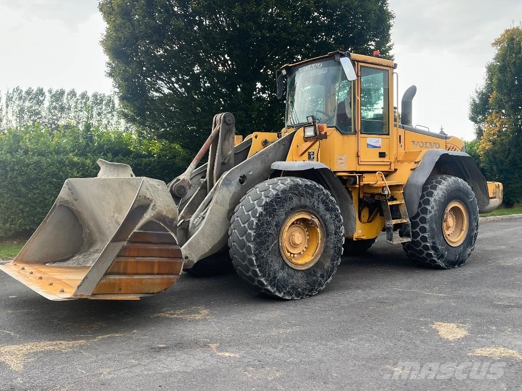 Volvo L 120 E Фронтальные погрузчики