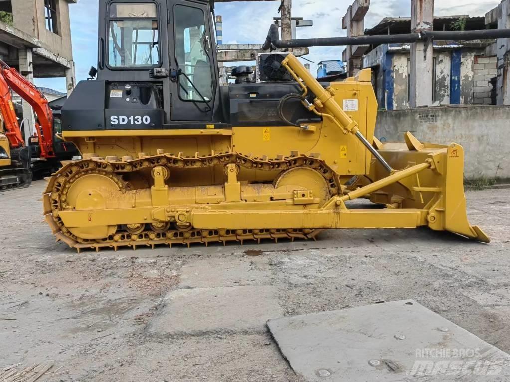 Shantui SD 13 Гусеничные бульдозеры