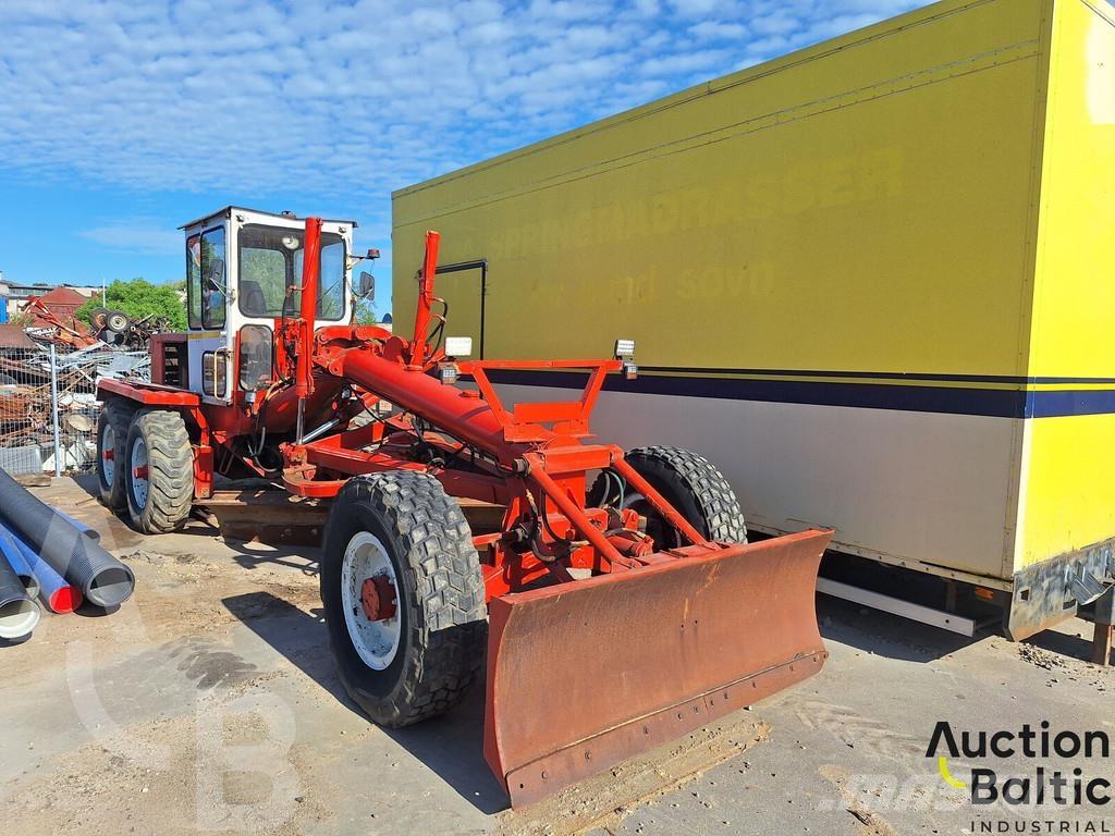 O&K F156 Грейдеры