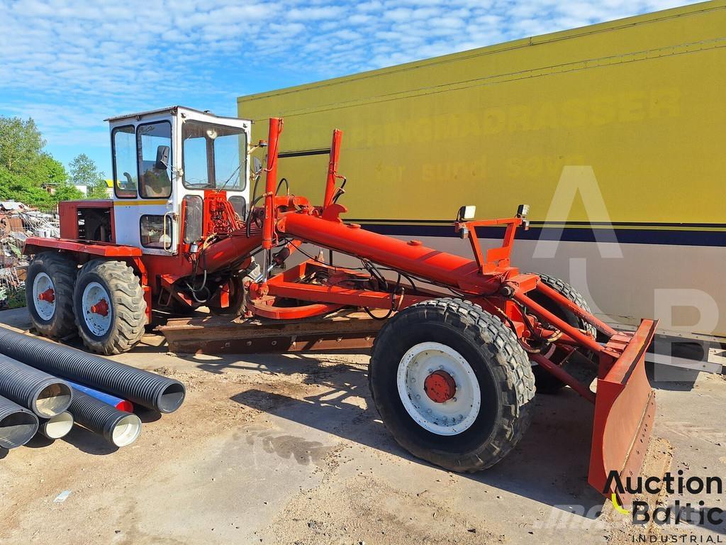 O&K F156 Грейдеры