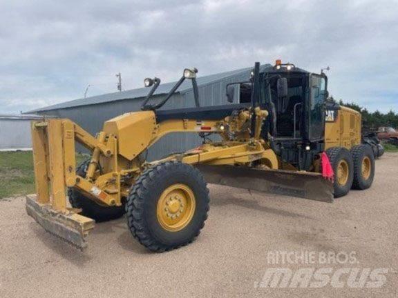 CAT 140 M 2 Грейдеры