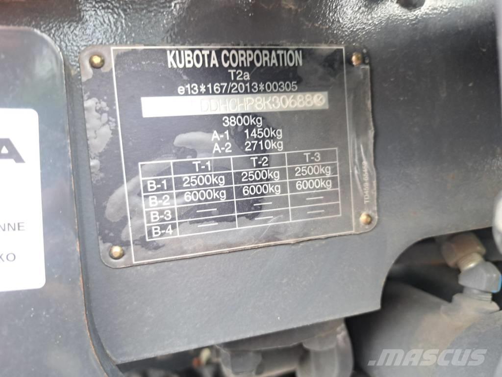Kubota L2-622 Коммунальные тракторы