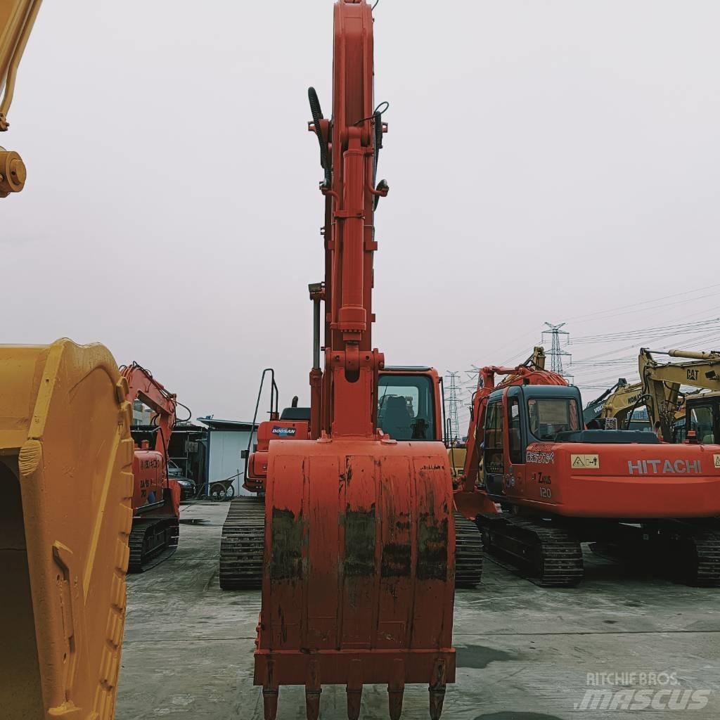 Doosan DX 300 LC Гусеничные экскаваторы