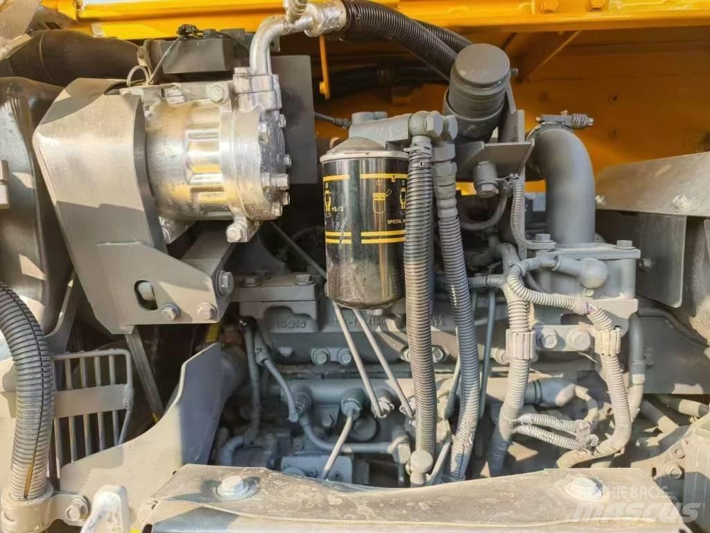Komatsu 70-8 Гусеничные экскаваторы