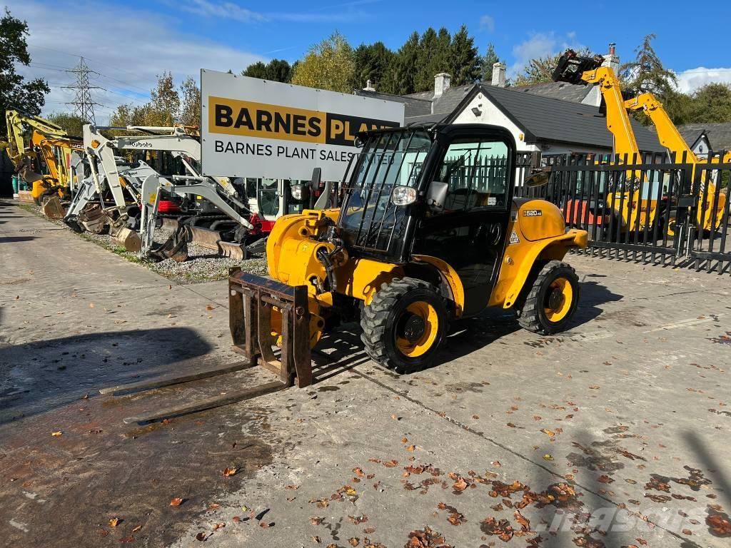 JCB 520-40 Телескопические погрузчики