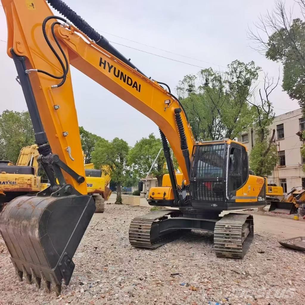 Hyundai 220LC-9S Гусеничные экскаваторы