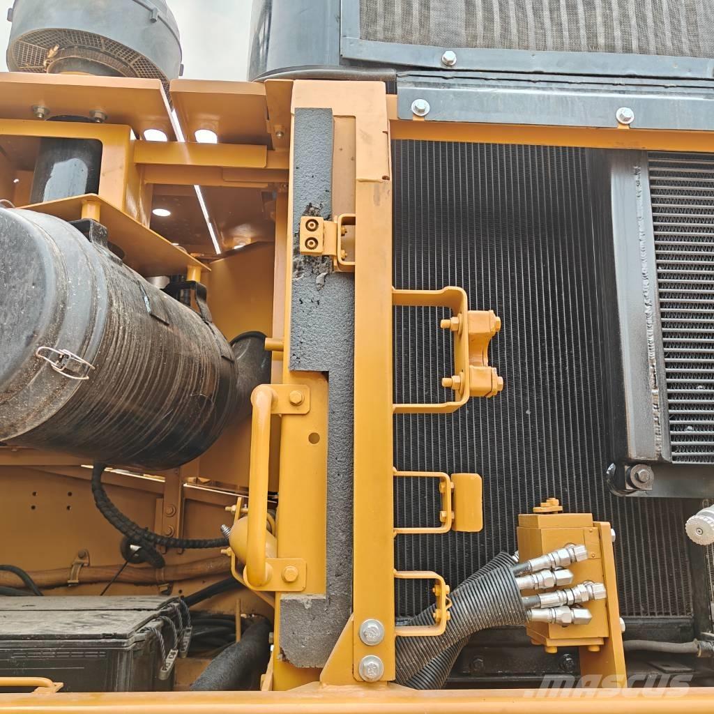 CAT 336 D L Гусеничные экскаваторы