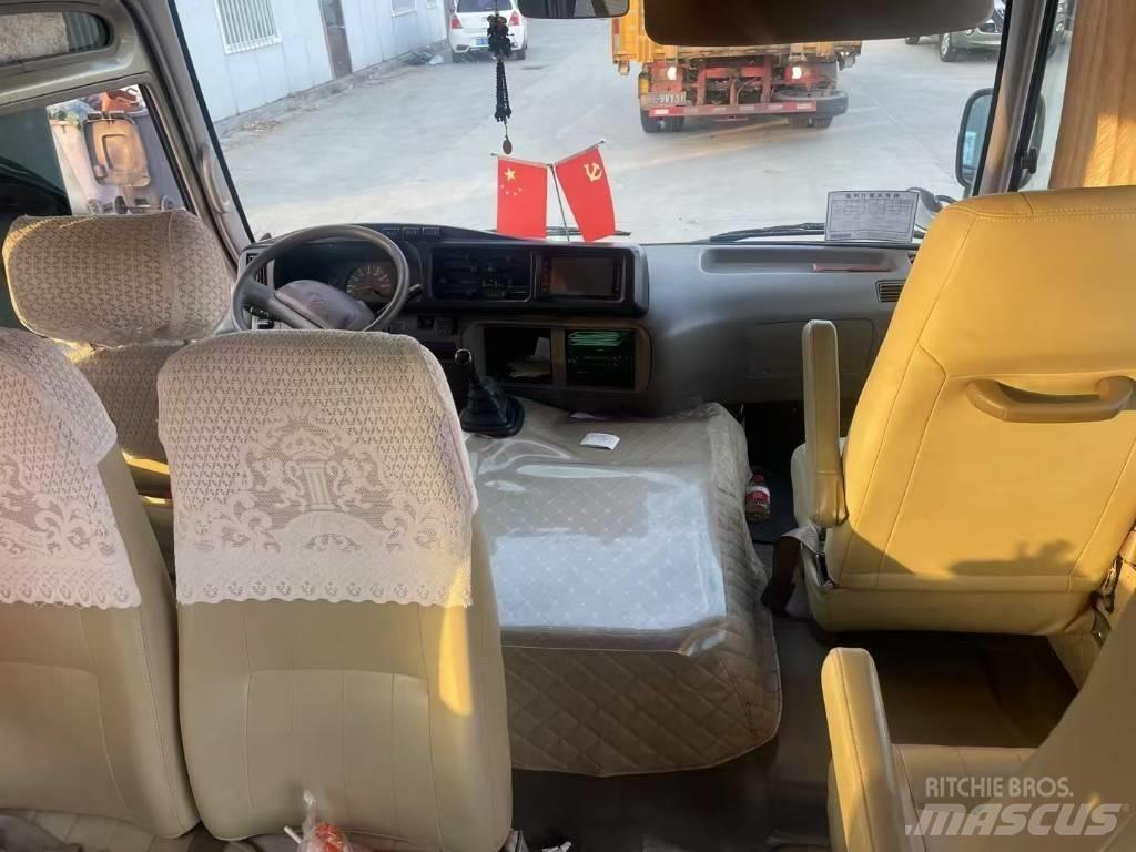 Toyota Coaster Междугородные автобусы