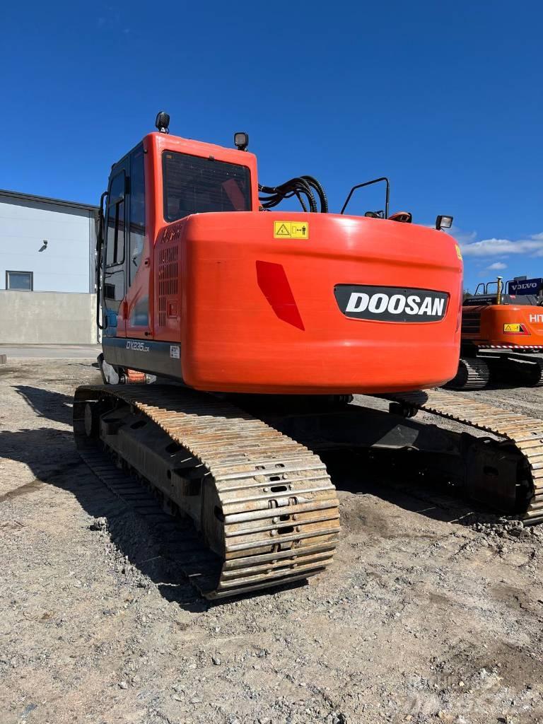 Doosan DX 235 LCR Гусеничные экскаваторы