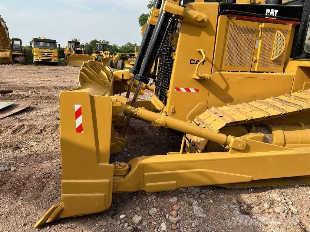 CAT D 7 R Гусеничные бульдозеры