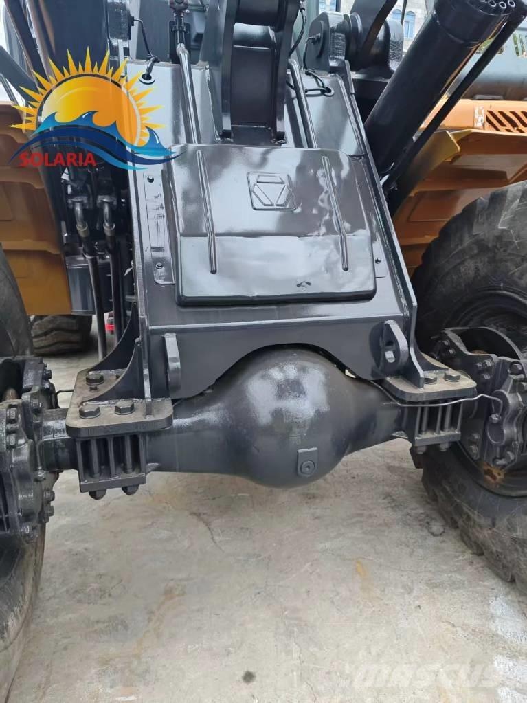 XCMG LW 500 HV Фронтальные погрузчики